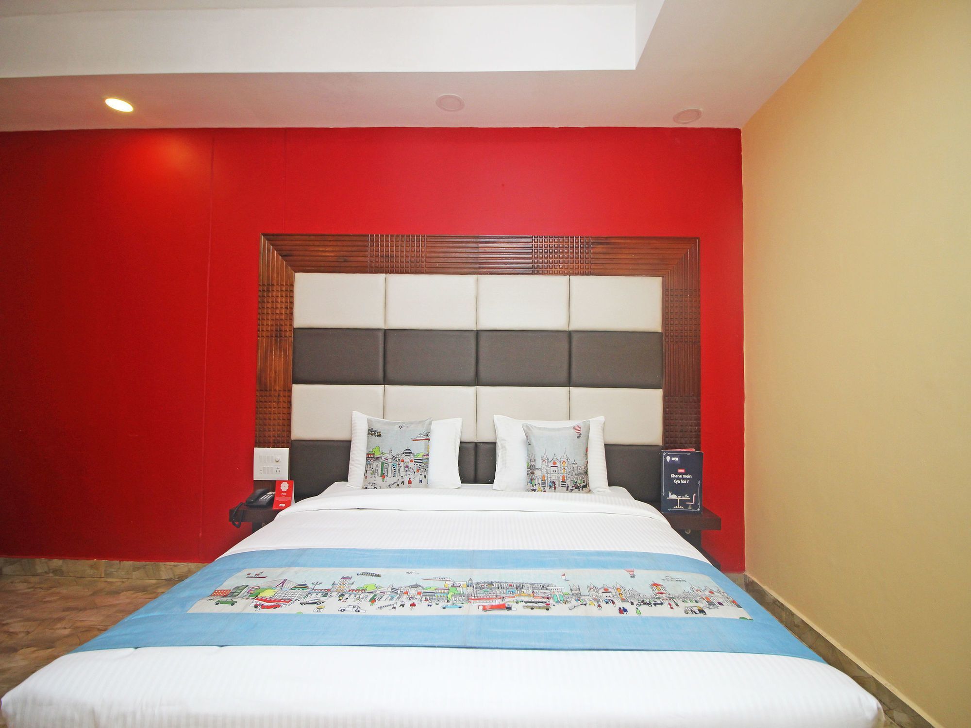 Hotel New Rajdarshan Мадикери Экстерьер фото