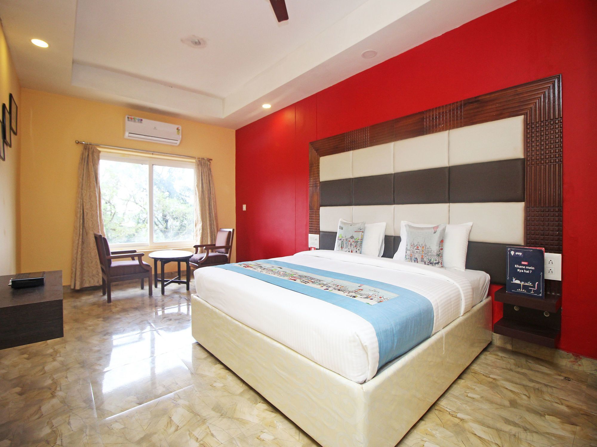 Hotel New Rajdarshan Мадикери Экстерьер фото